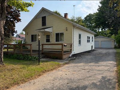 250 Brown Ave