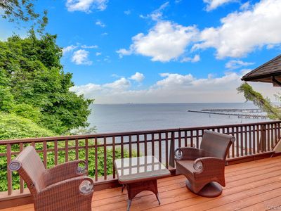 35 Sunview Drive