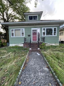 282 Wardwell Ave