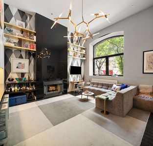 196 6th Ave Penthouse A