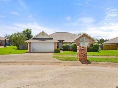 265 Crestview Dr