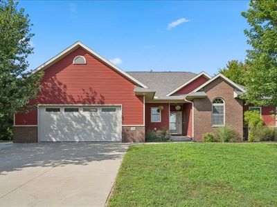 720 Blue Jay Ct