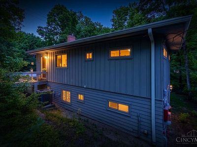 415 W Galbraith Rd