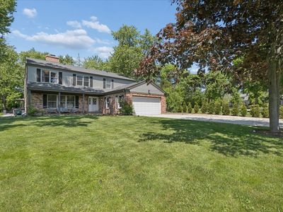 818 Valley Rd