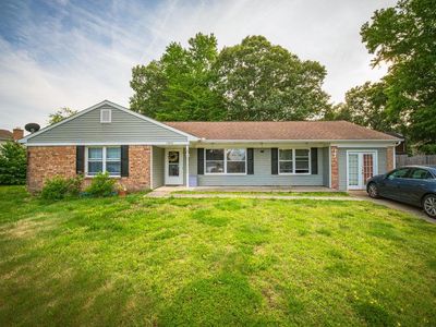 1805 Saranac Ct