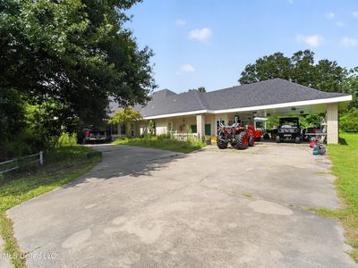 168 Davis Rd