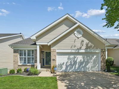 806 Whispering Village Cir