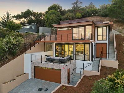 106 Walnut Avenue