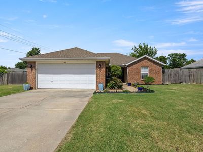 112 Greene Acres St