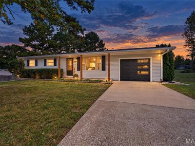 2251 Holly Dr