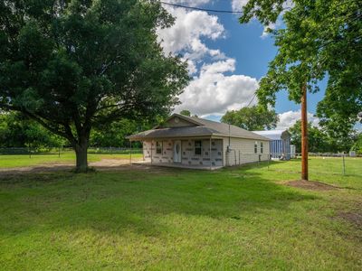 Property at 503 E Sanger St, Celeste, TX
