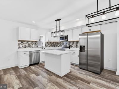 2500 W Franklin St