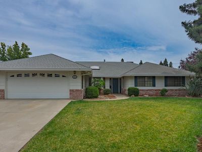 270 Woodside Ct