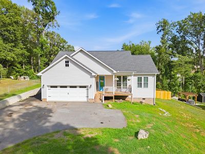 329 Woodley Rd