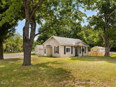 162 Bluebird Road