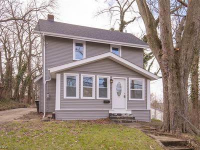 1184 Niagara Ave