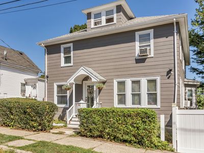 64 Webster St