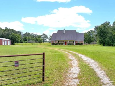17956 State Highway 110 N