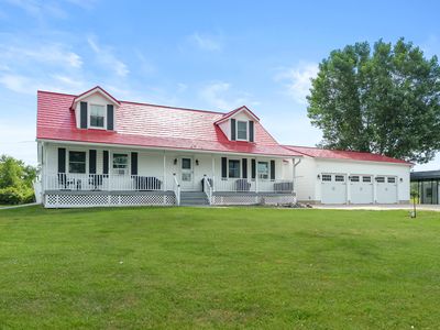 6193 S Ionia Rd
