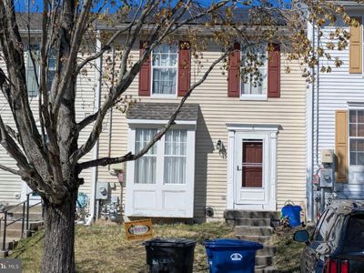 6 Regency Dr