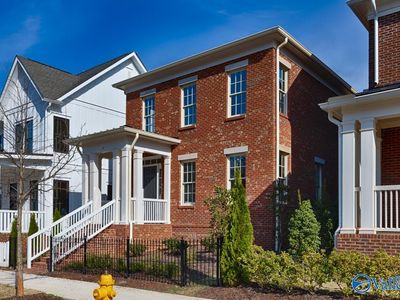14 Weybosset St NW