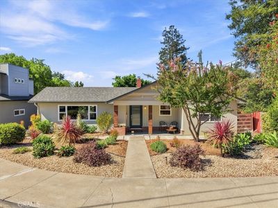 1345 Cecelia Ct