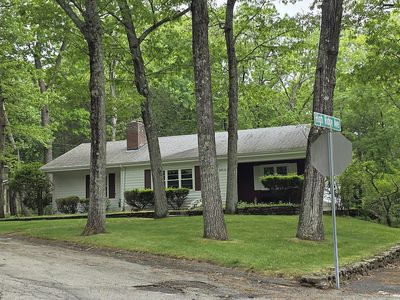 82 Cole Ave