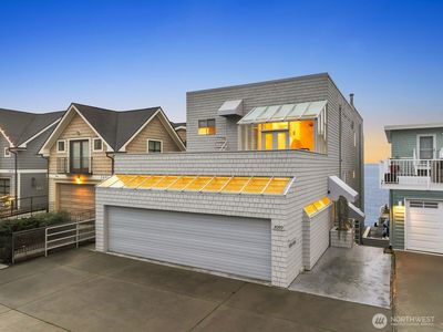 3089 Alki Avenue SW #2