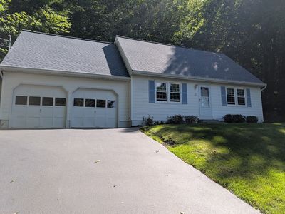 17 Midwood Dr