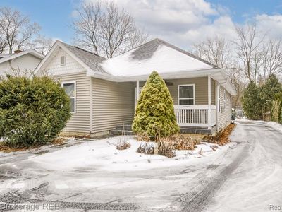 3555 Watkins Lake Rd