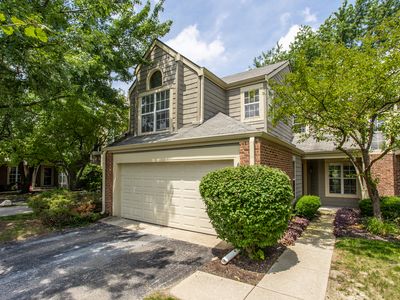 6488 Miramar Ct