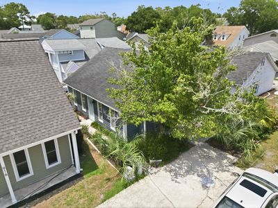 906 Tiffany Ln.