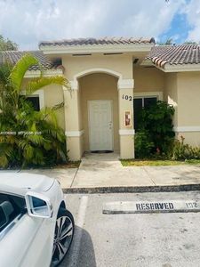 13272 Old Biscayne Dr APT 102