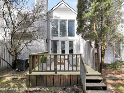 Property at 4003 Norfolk Ct, Lansing, MI