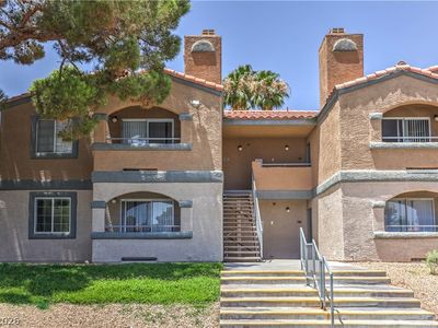 221 Mission Catalina Ln APT 101