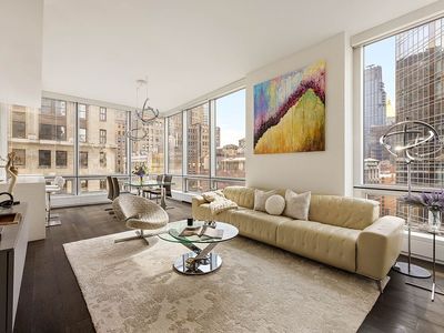 172 Madison Ave #11A