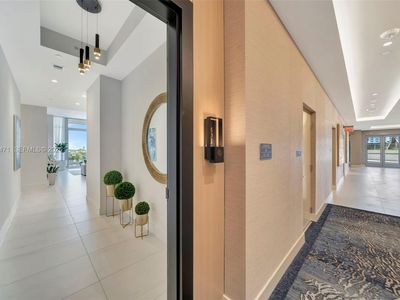 153 N Seabreeze Blvd #403
