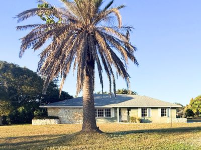 2092 SE Allamanda Drive