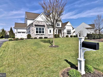1071 Valley Crossing Dr