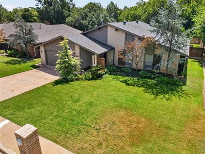 1212 Devonshire Ct