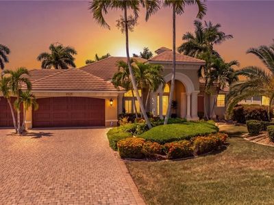 1925 Harbour Cir