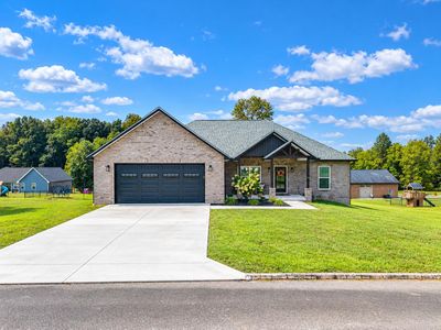 22 E Barrington Dr