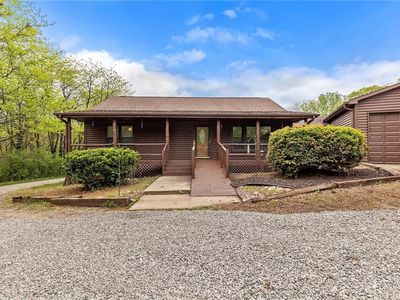 3389 SE Old Barn Ln