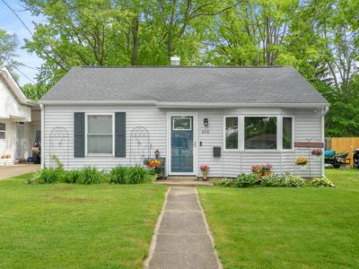 606 Pleasant Ave