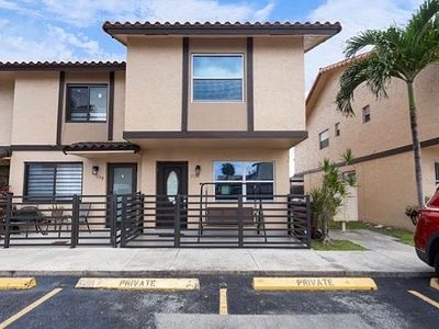 1158 W 41st St #87