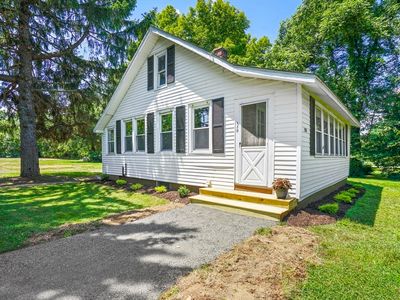 150 Ferry St