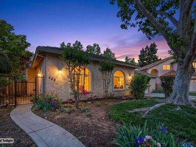 409 Mission Santa Fe Cir