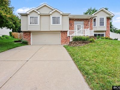 6325 Briar Rosa Dr