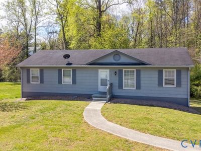 Property at 601 Roark St, Chase City, VA