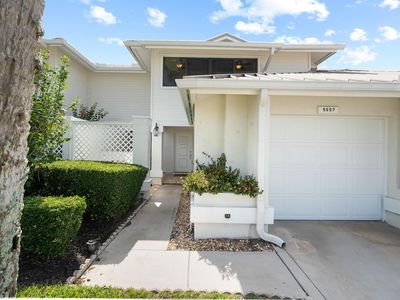 5657 SE Foxcross Place